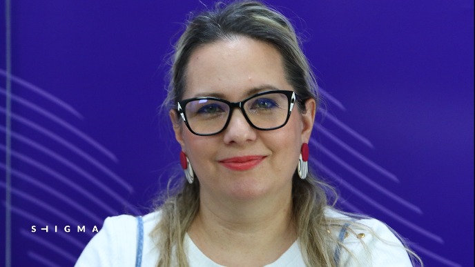 "Rodila si dete, budi srećna"